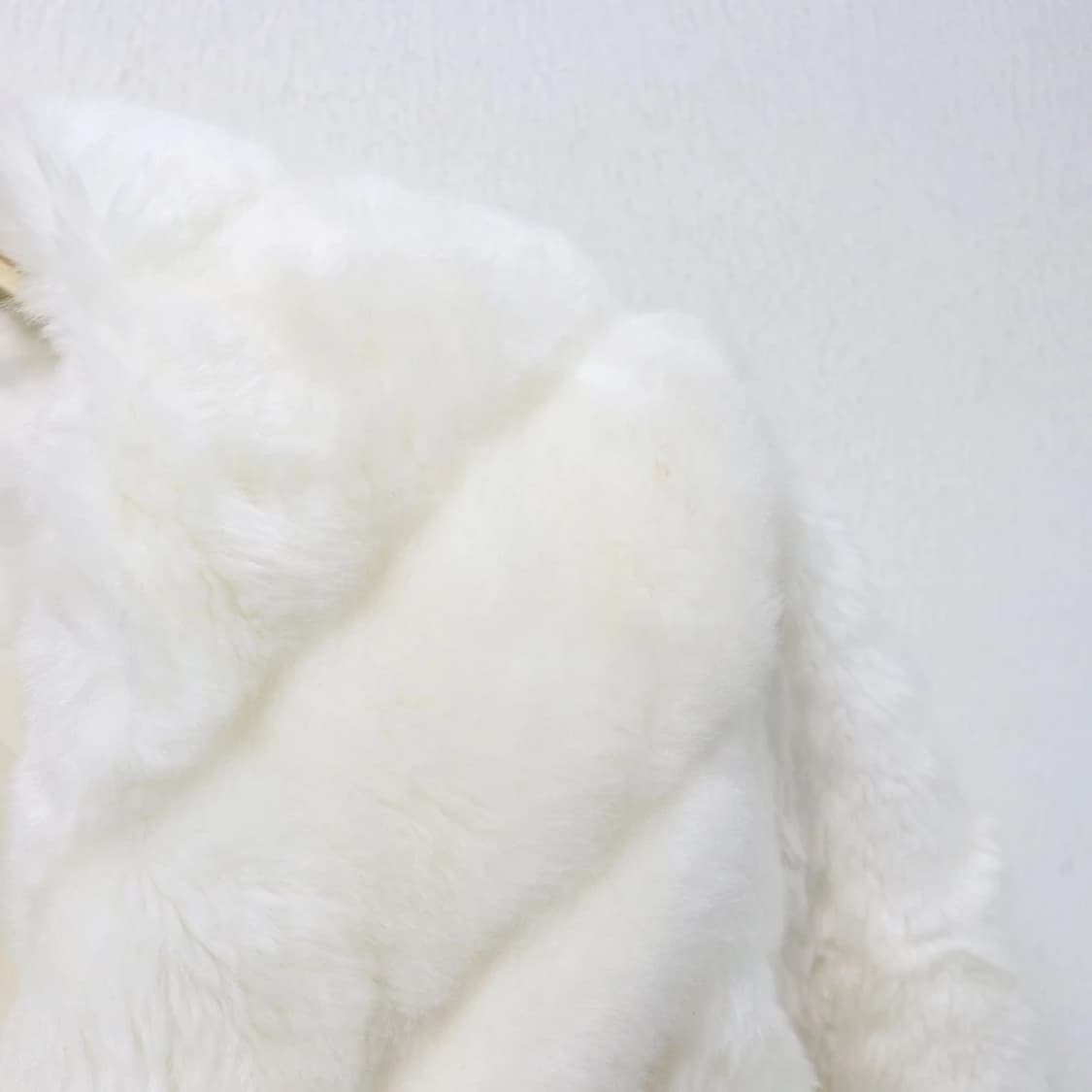 FOREVER 라떼갸루 페이크퍼 크롭 자켓 63107 상품이미지6