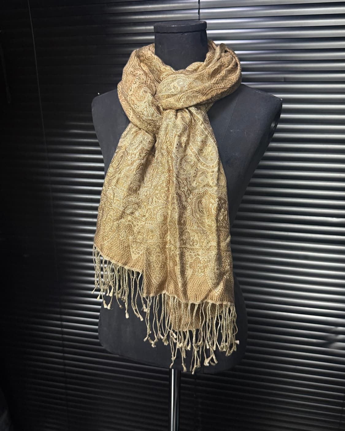 PASHMA 페이즐리 패턴 빈티지 실크 머플러 목도리 에스닉 웨스턴 골드 상품이미지1