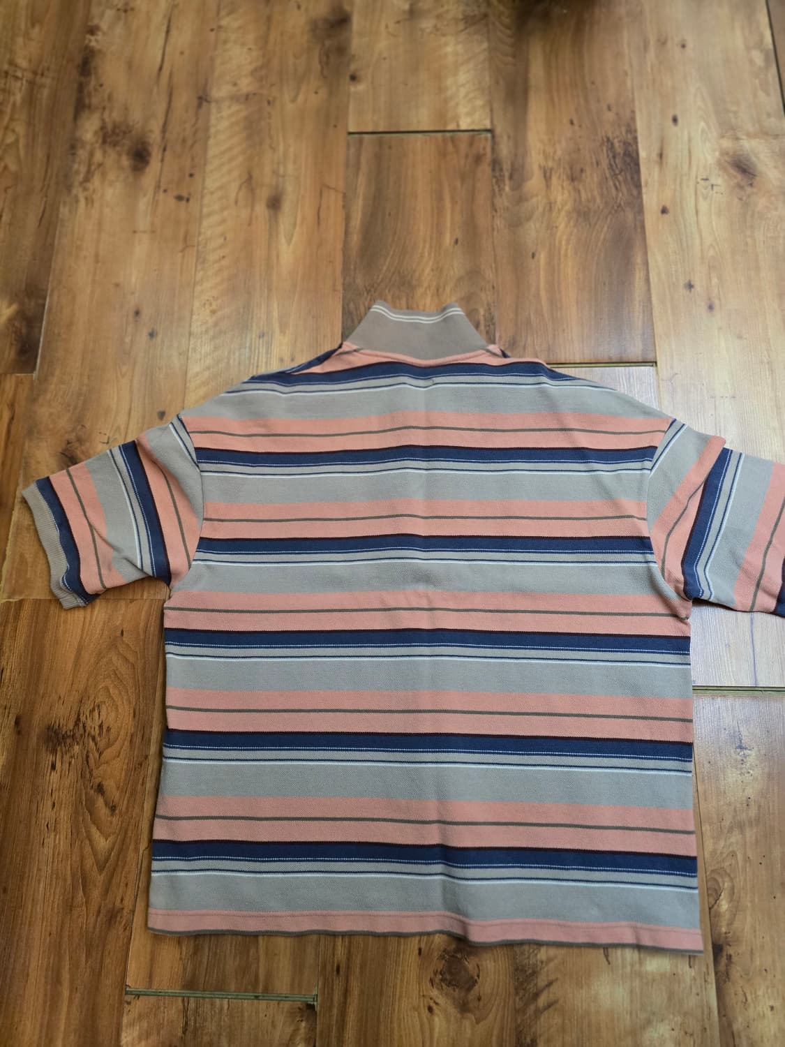 캐피탈 반팔 티셔츠 판매합니다 상품이미지4