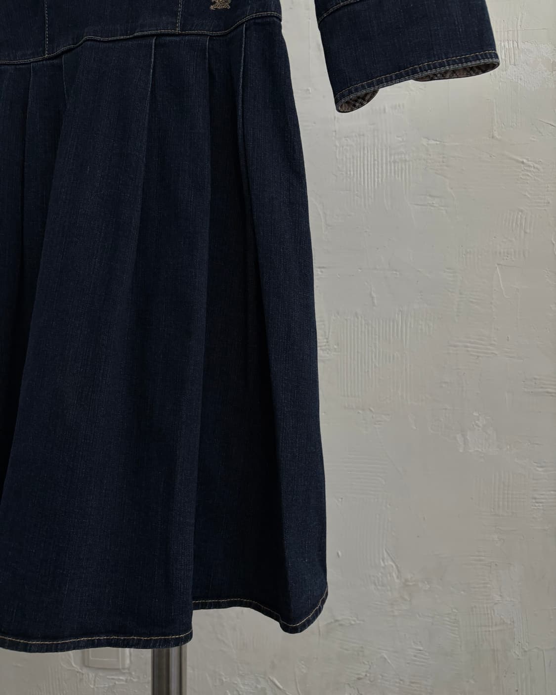 Burberry 버버리 블루라벨 데님 인디고 플리츠 원피스 상품이미지7