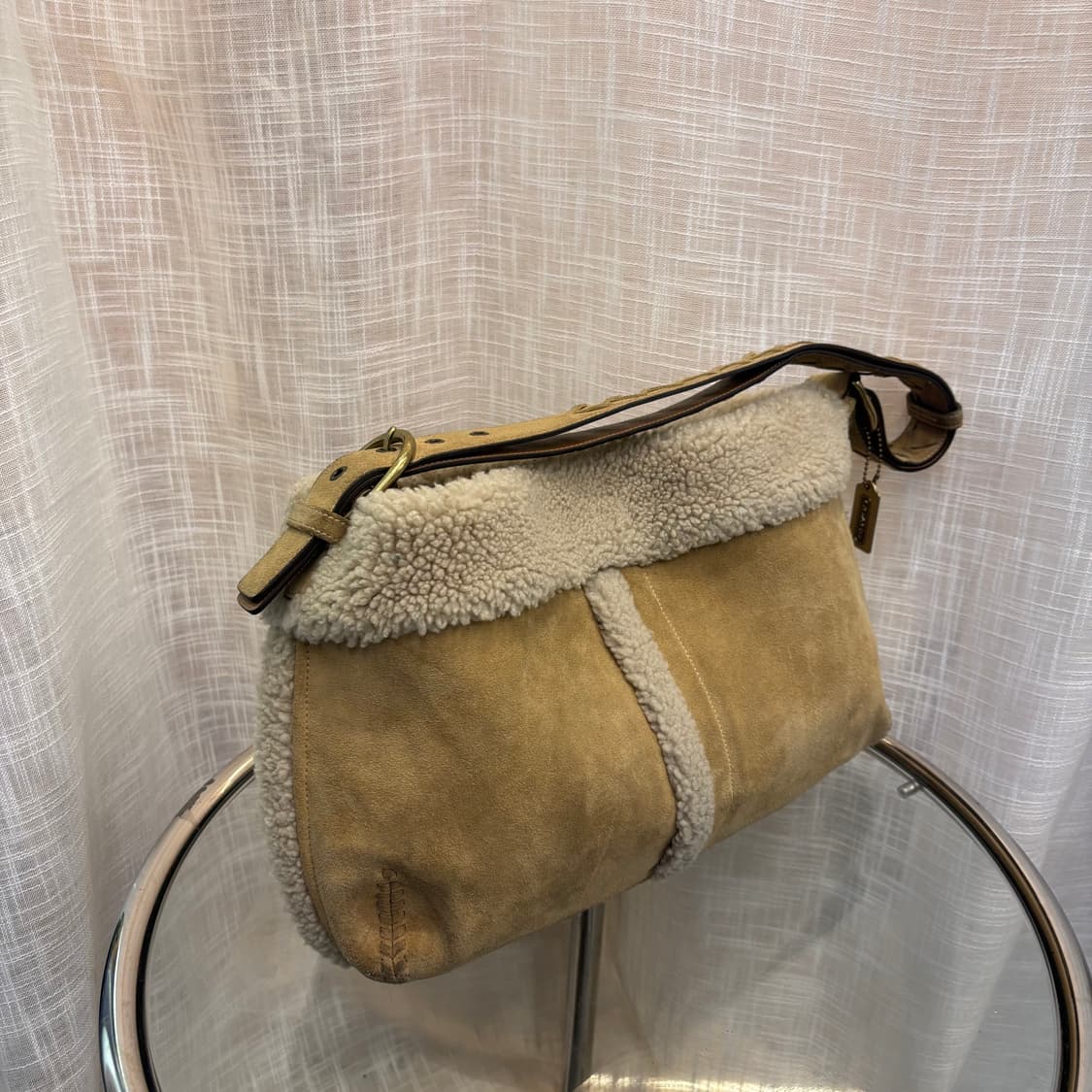 정품 코치 양털 스웨이드 숄더백     상품이미지3