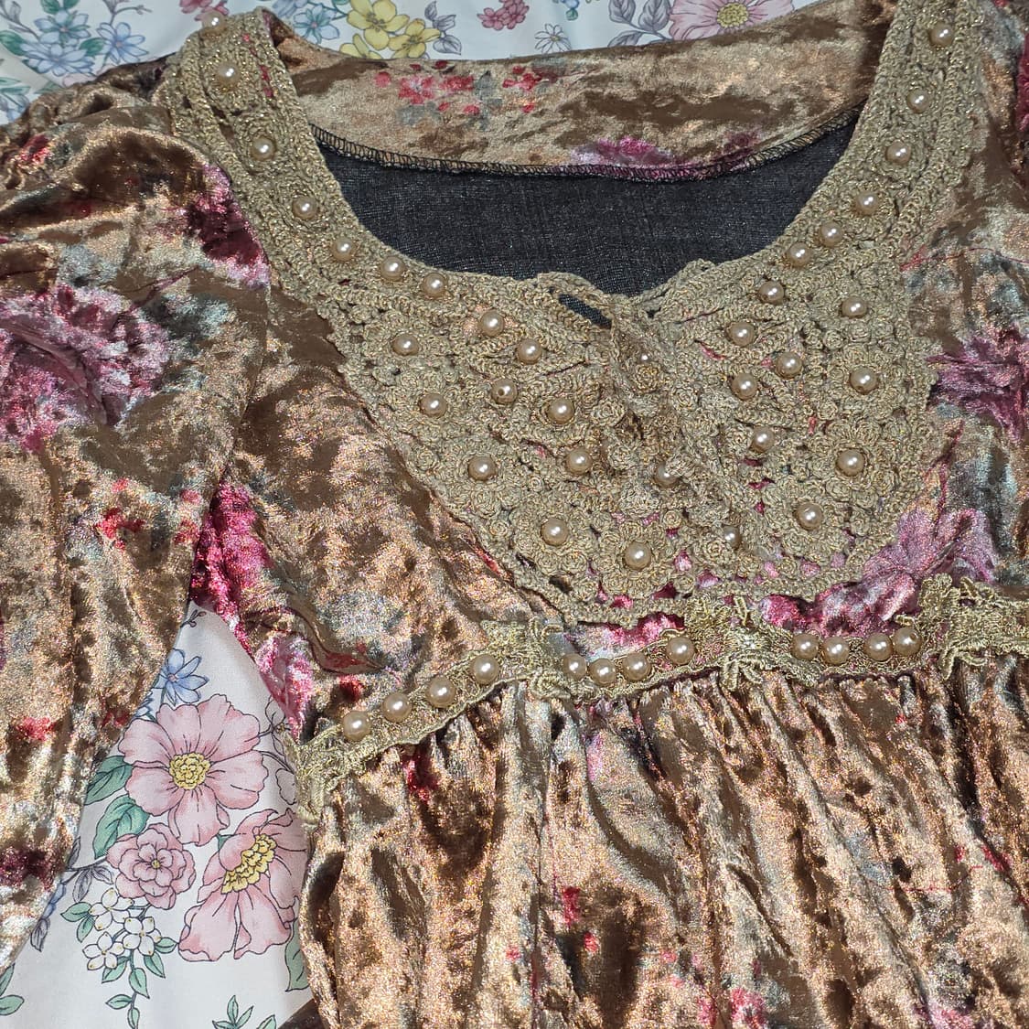 일본빈티지)페어리st 모리걸 벨벳 로즈 플로럴 글리터 레이스퍼프 블라우스 상품이미지2