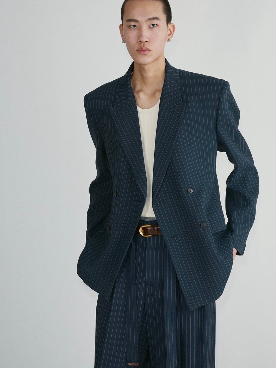 [L,L] 렉토 핀스트라이프 아워글래스 블레이저 자켓 벨트 슬랙스 셋업 상품이미지5
