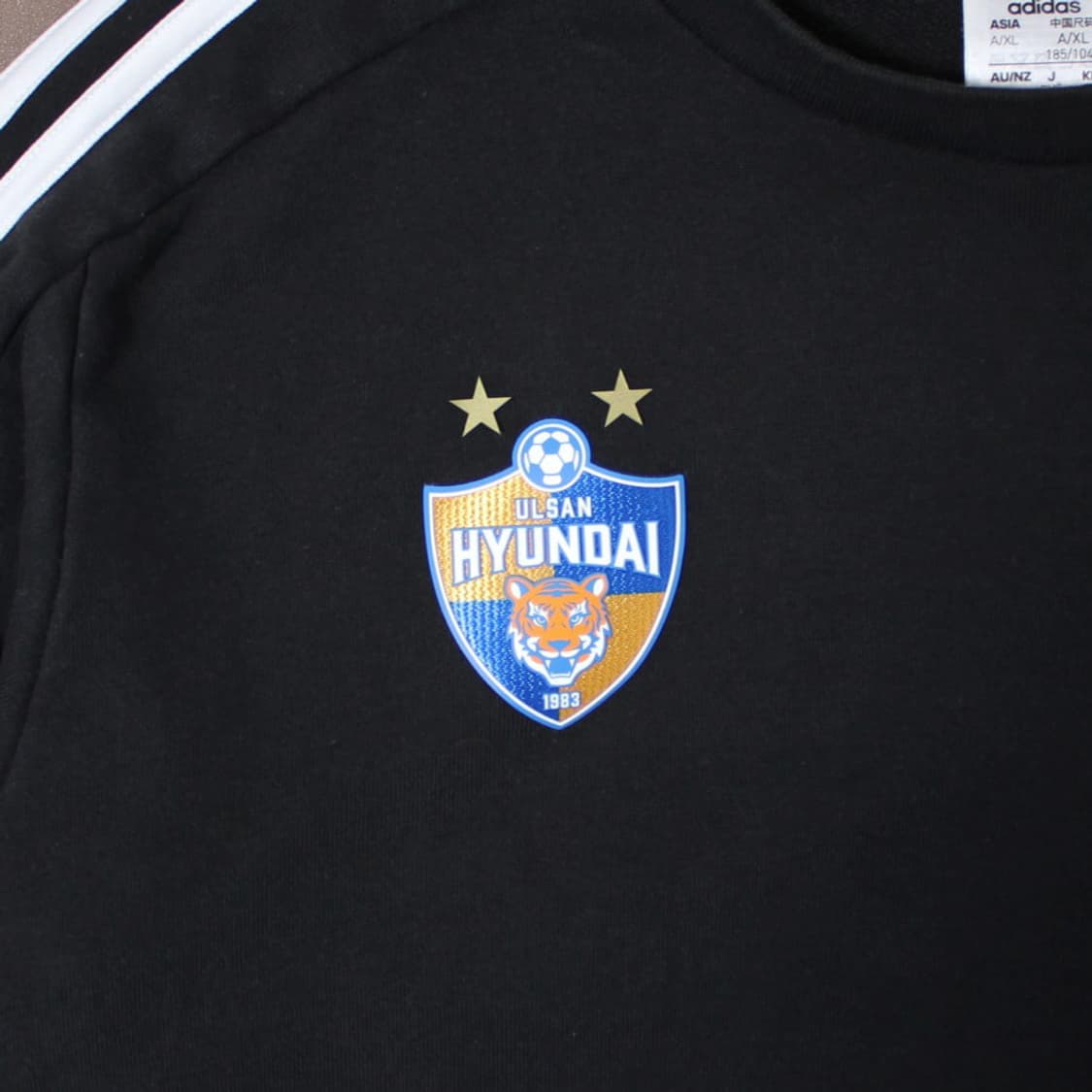 Adidas 아디다스 울산현대 검흰 맨투맨 상품이미지2