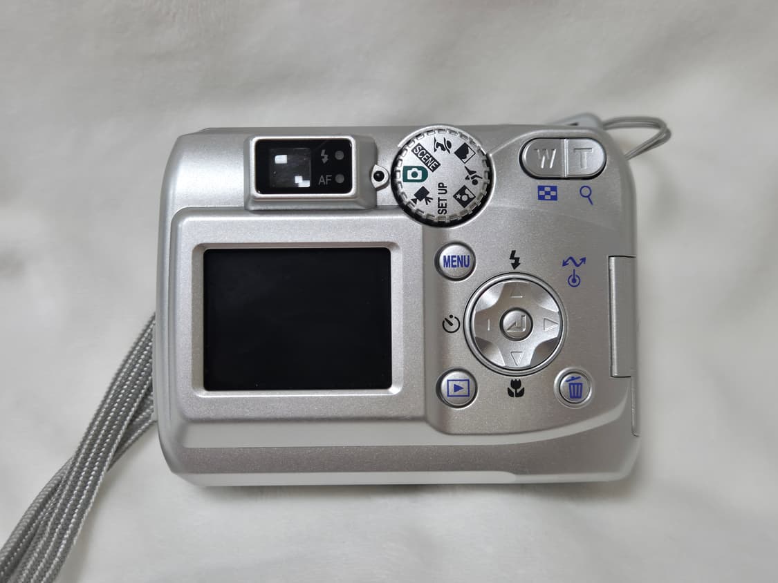 니콘 쿨픽스 3200 Nikon Coolpix 3200 실버 판매 상품이미지2