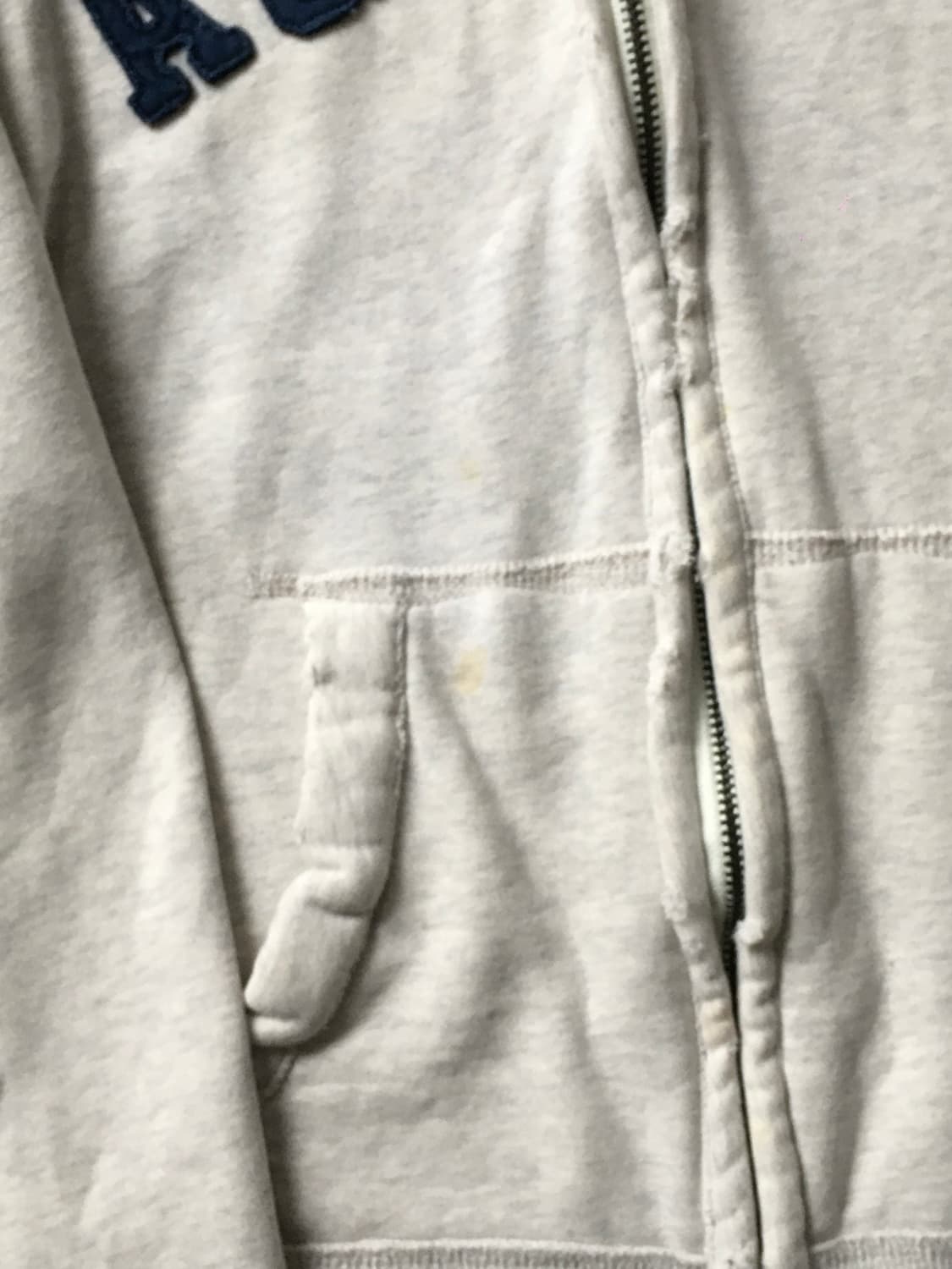 아베크롬비 데미지 패치로고 후드집업 상품이미지4