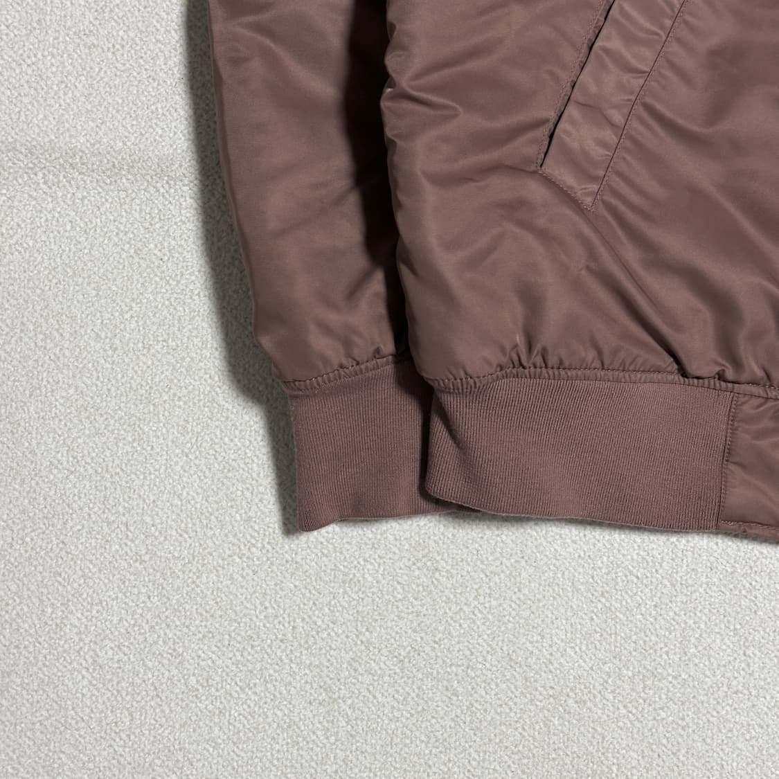 H&M 나일론 보머 재킷 상품이미지4