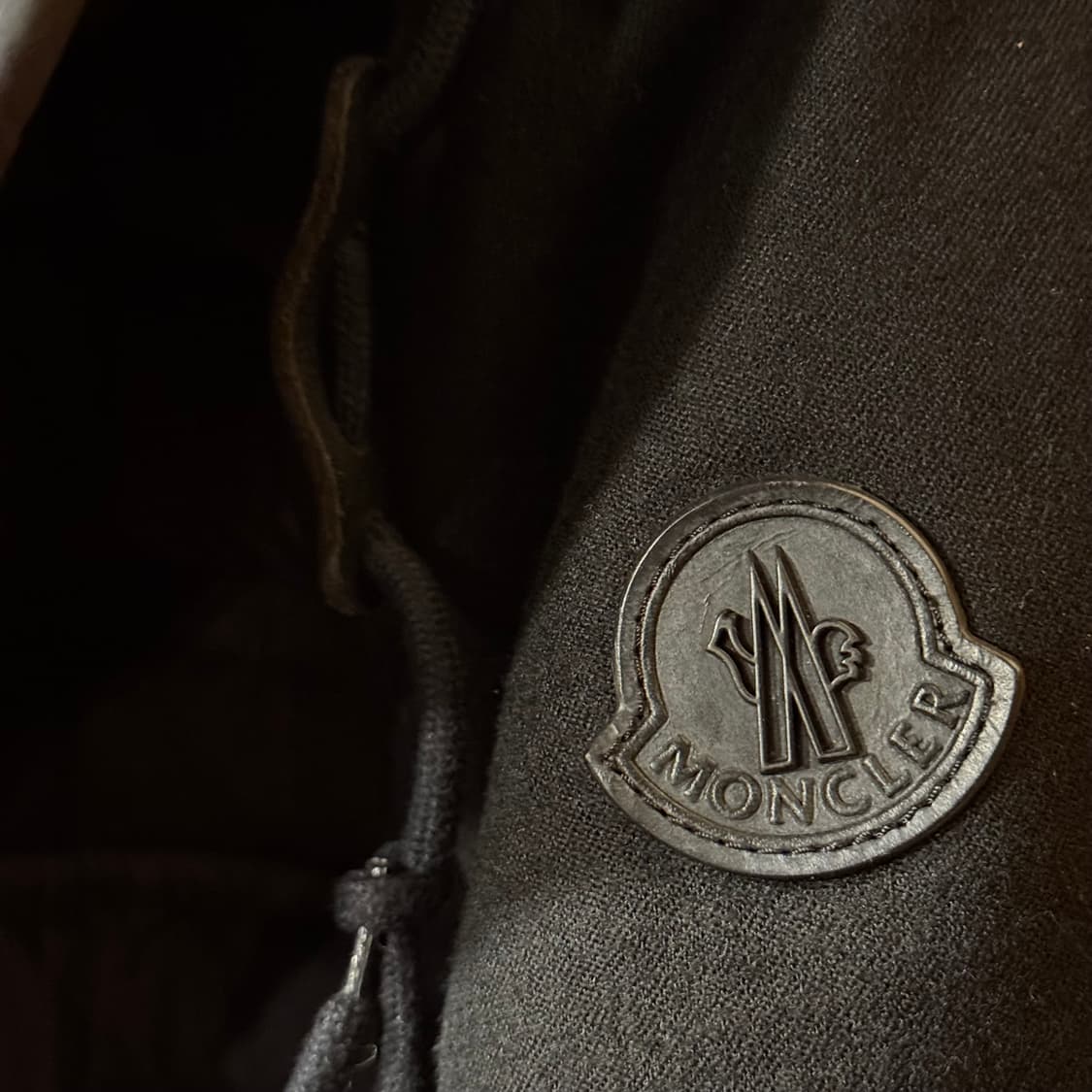 몽클레어 라이언 블랙와펜 패딩  상품이미지5
