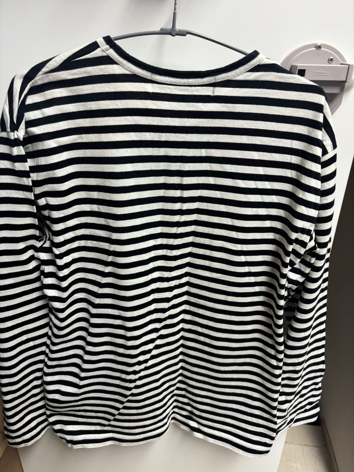 꼼데가르송 스트라이프티 블랙 L 상품이미지2