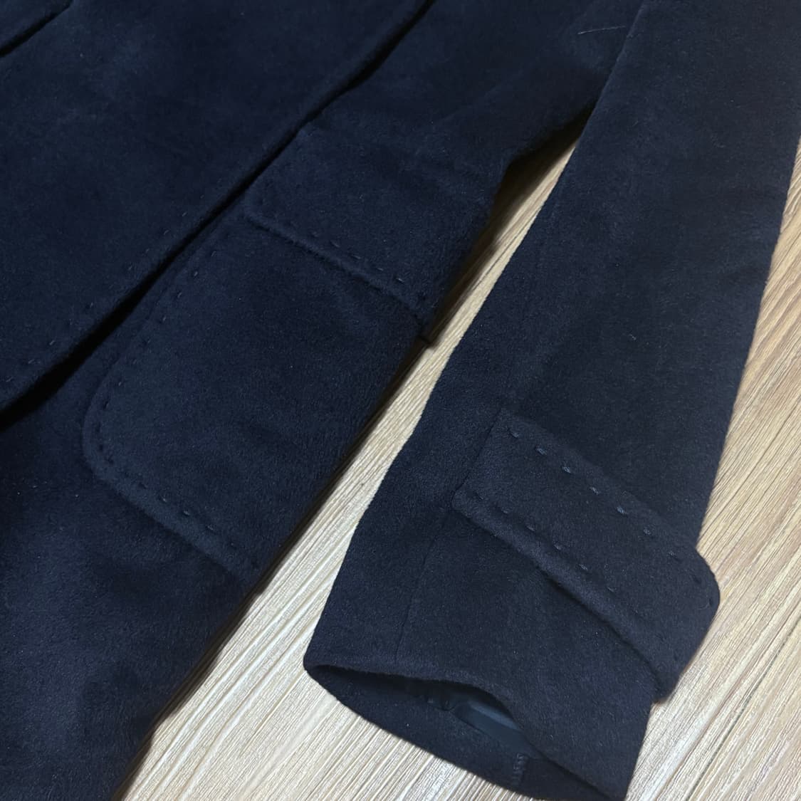 스티치포인트 블랙네이비 롱코트 상품이미지2