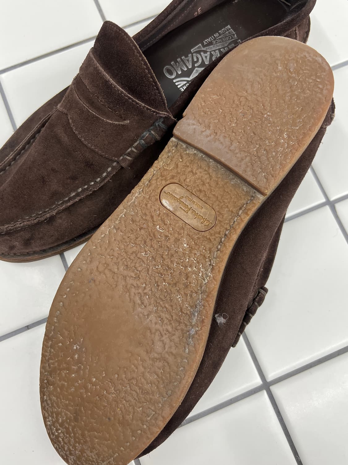 살바토레 페레가모 스웨이드 로퍼 상품이미지5