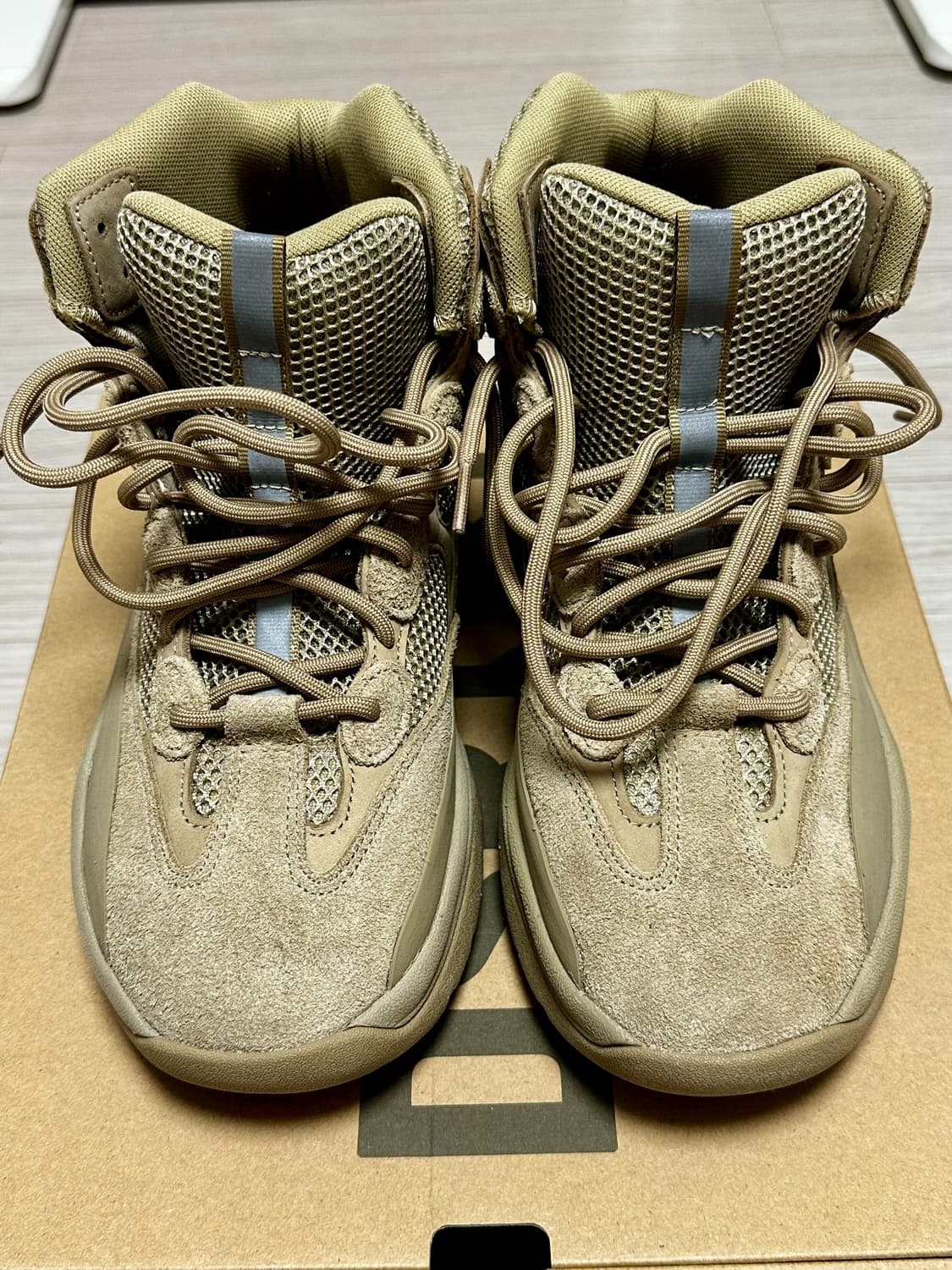 [275] 아디다스 이지 데저트 부츠 락 (1회 실착/풀박스 S급) 상품이미지2