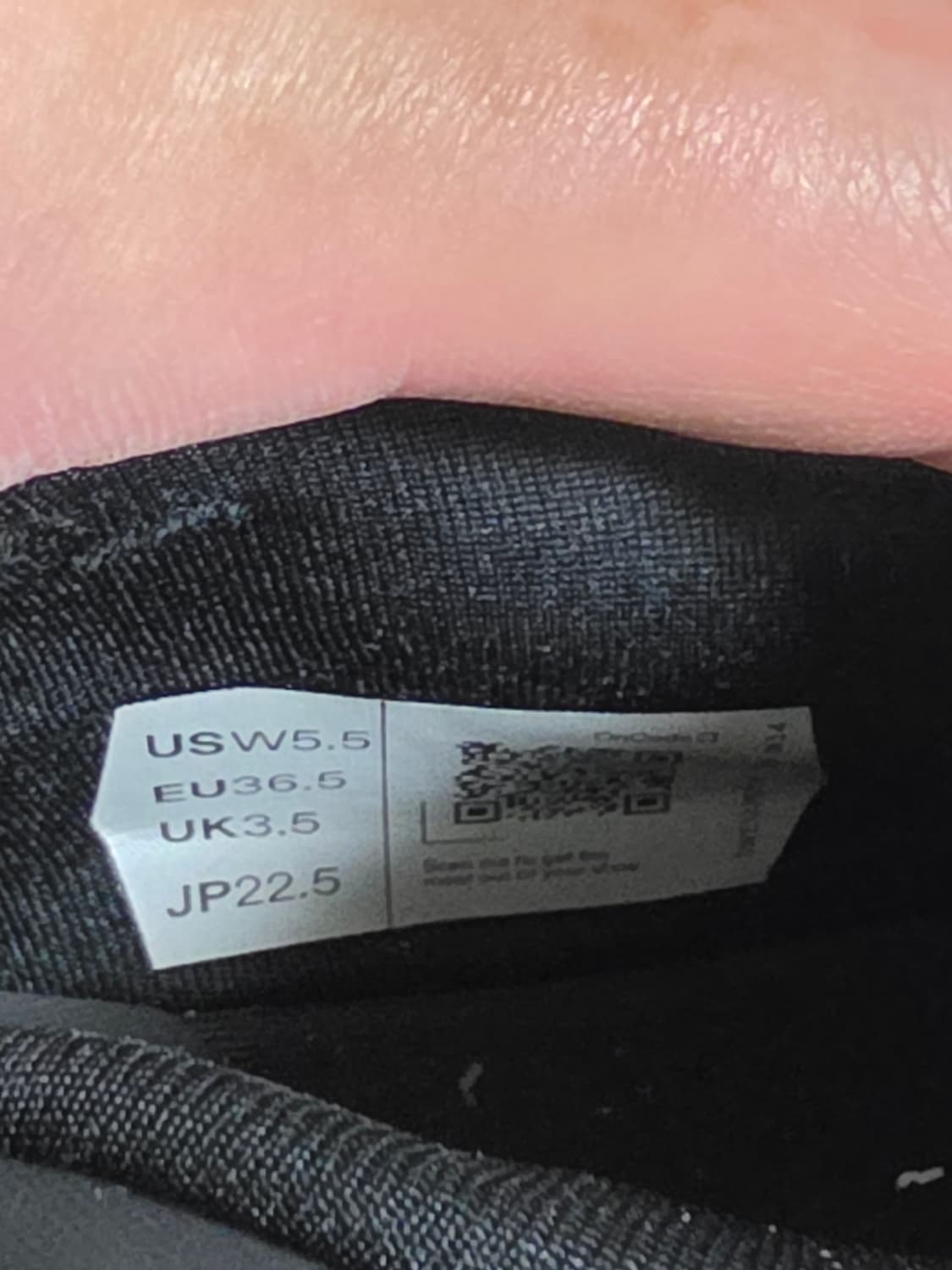 [W225]<거의새상품> 온러닝xPAF파프 클라우드몬스터2 블랙마그넷 상품이미지7