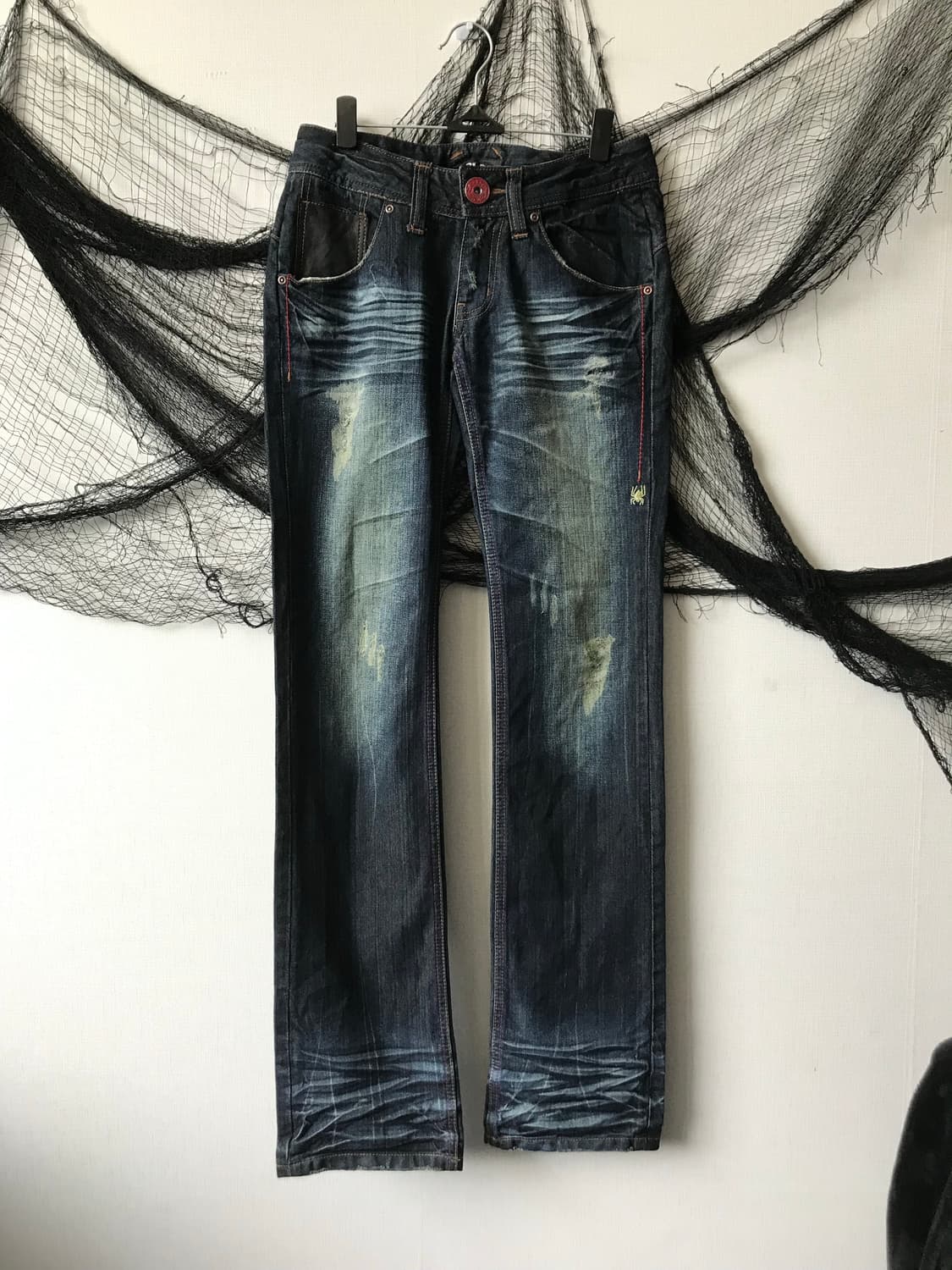 Web embriodery detailed jeans  상품이미지4