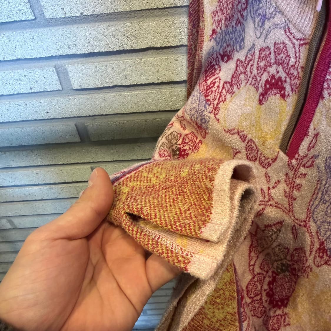 겐조 플로럴 하프집업 니트 자카드 패턴 밑단 절개 디테일 멀티컬러 상품이미지7