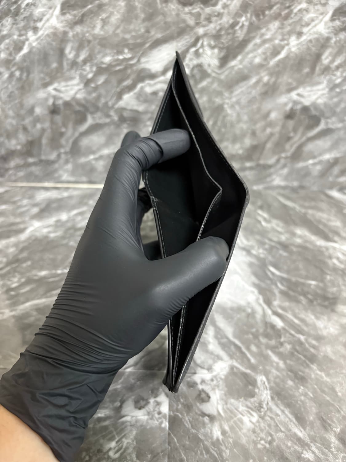 루이비통 에어로그램 반지갑 상품이미지6