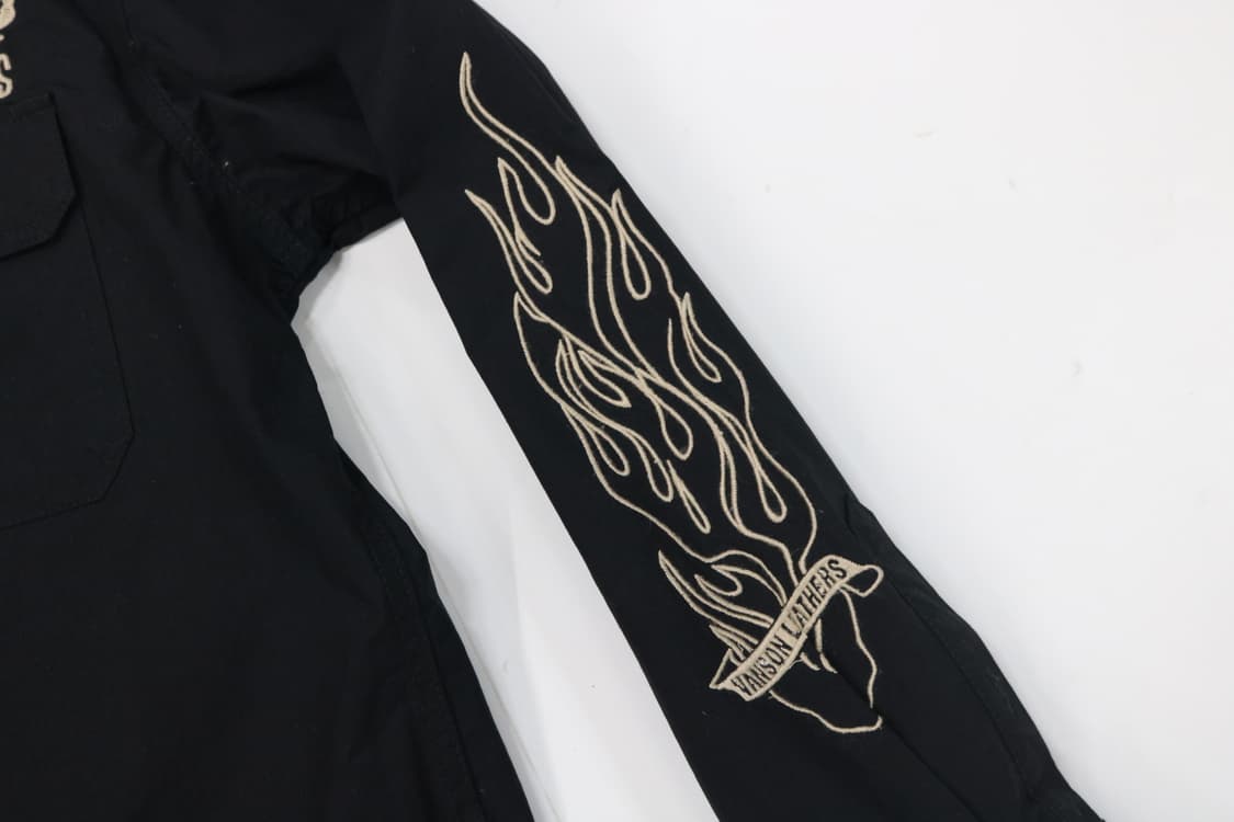 VANSON 밴슨 빈티지 스컬 윙 자수 블랙 워크 셔츠 (XL) 상품이미지9