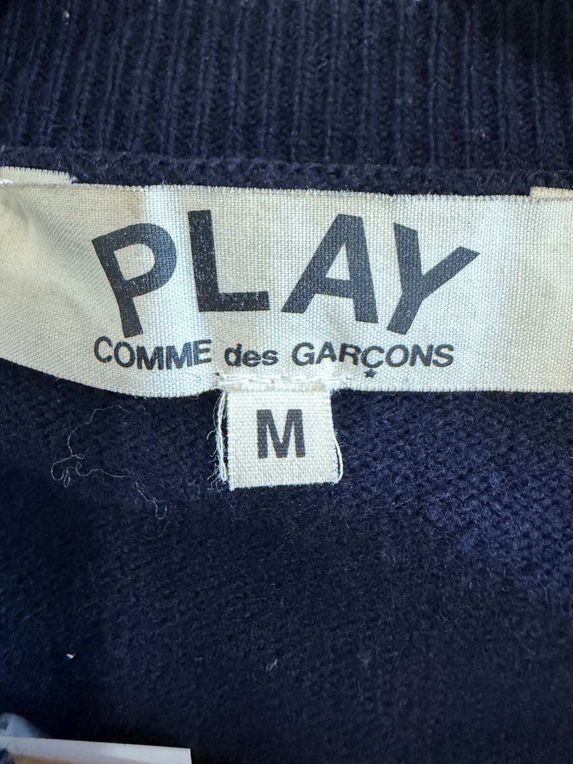 꼼데가르송 더블 하트 와펜 니트 가디건 상품이미지4