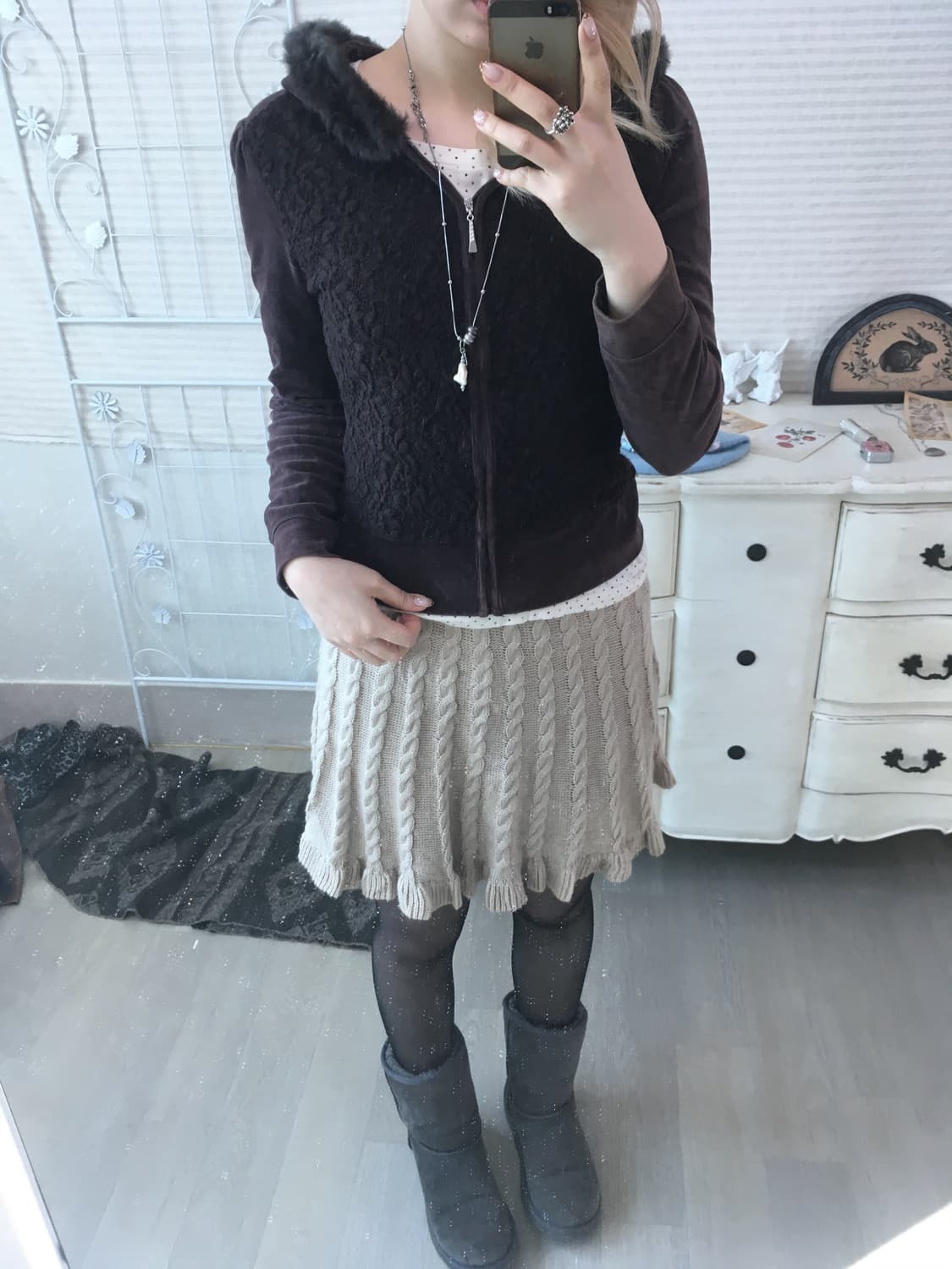 Rosa cherry 로즈브라운 벨루아 레이스 퍼 후드집업 상품이미지3