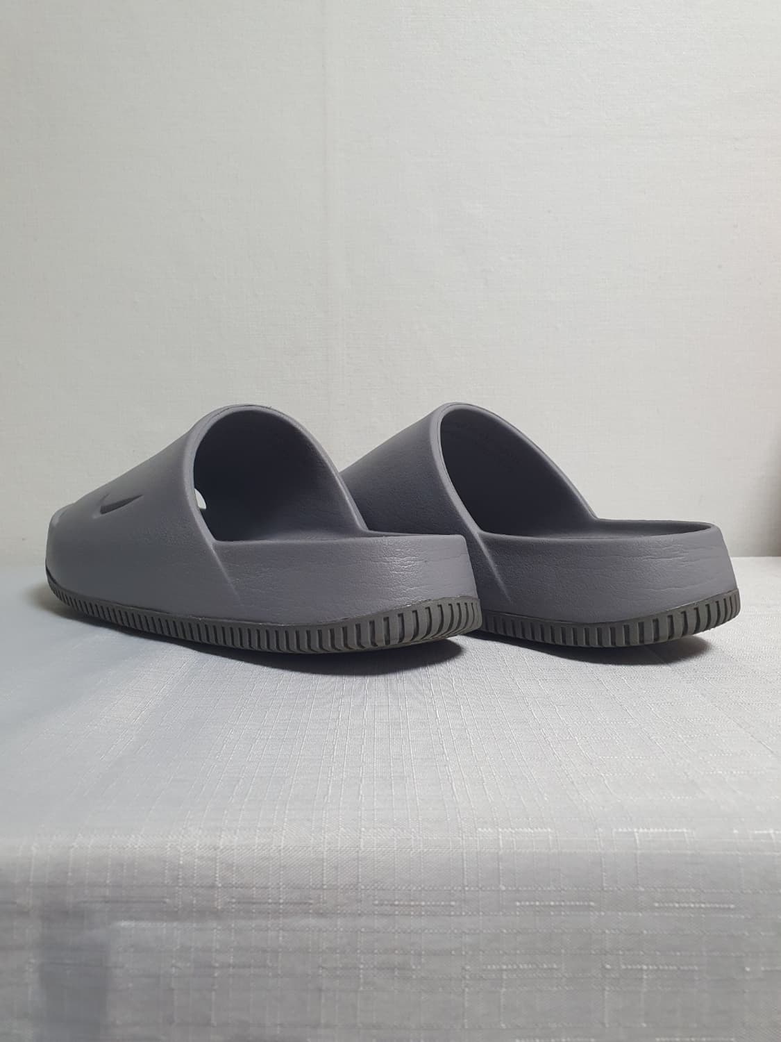 택포가 270mm 나이키 캄 슬라이드 그레이 슬리퍼 상품이미지4