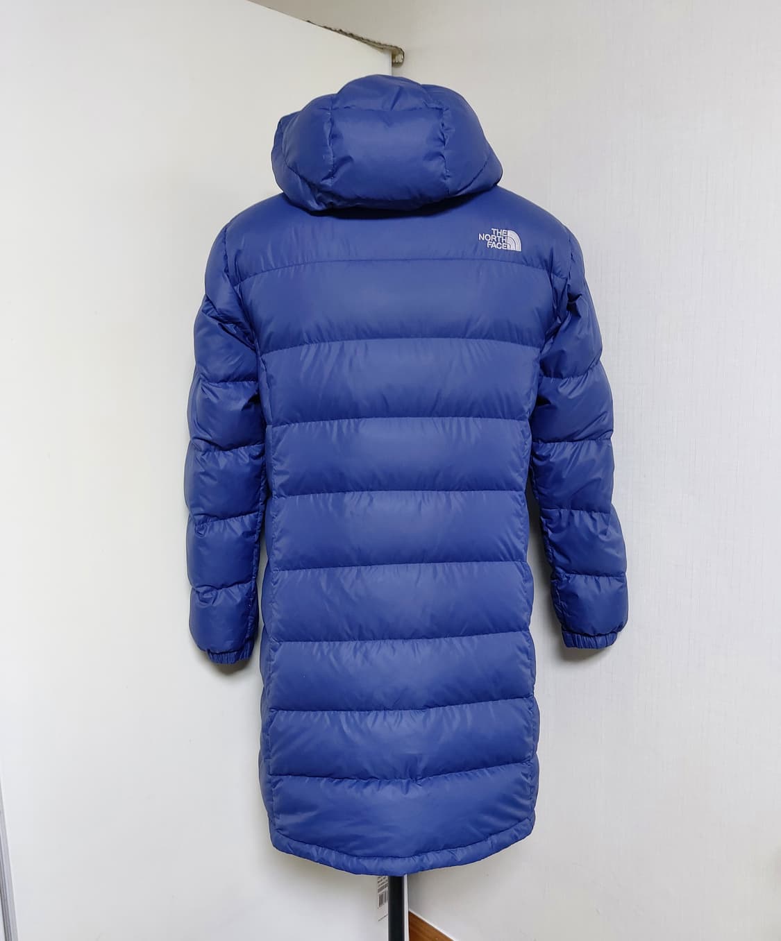 노스페이스 메트로폴리스 여성 구스다운 롱패딩 (100)

 상품이미지3