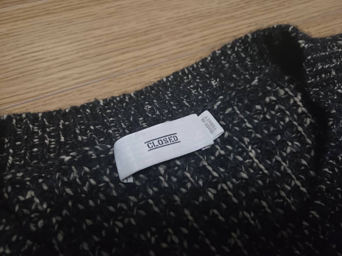 CLOSED(클로즈드) 보카시 크루넥 니트 상품이미지4