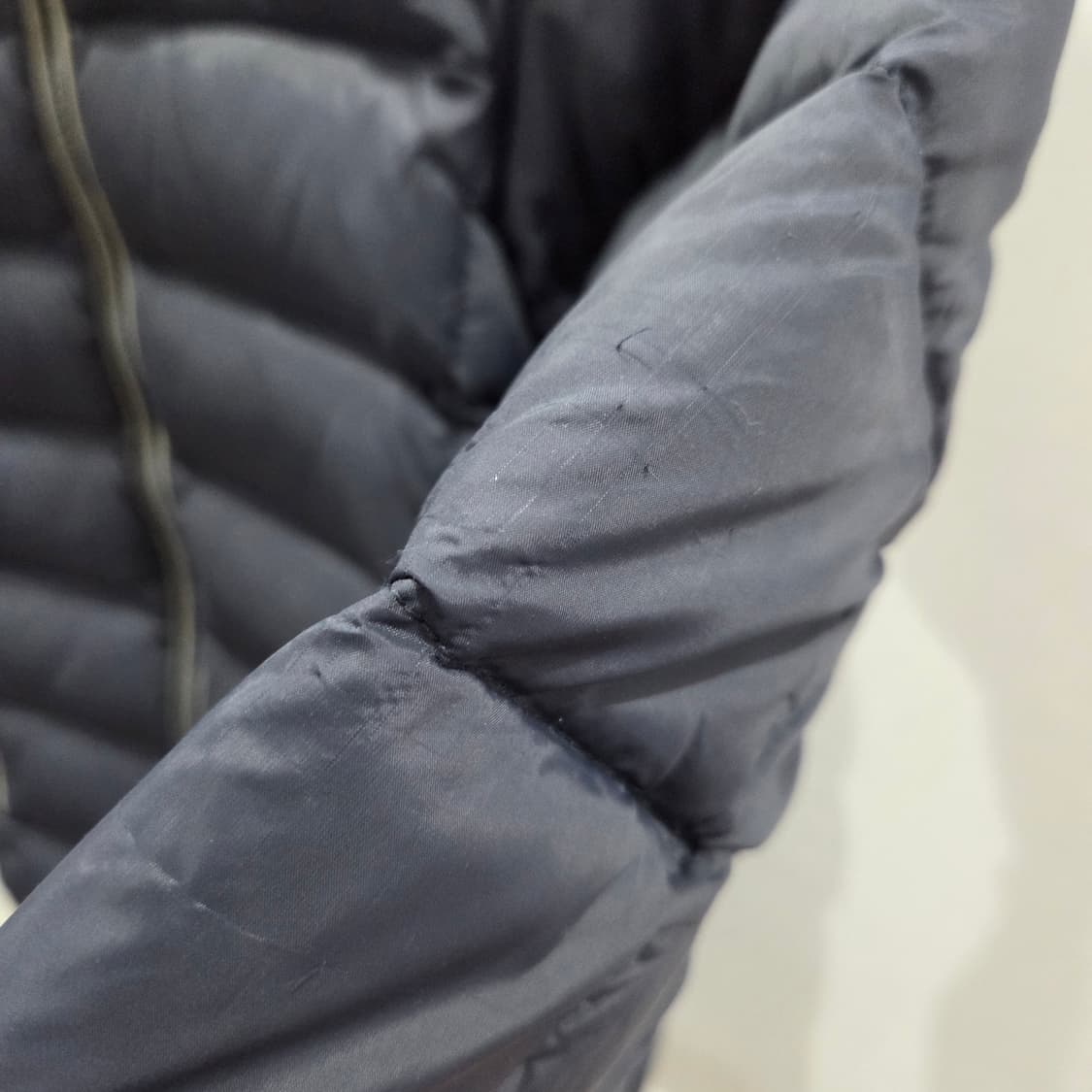 알마니 주니어 덕다운 패딩 8A 상품이미지6