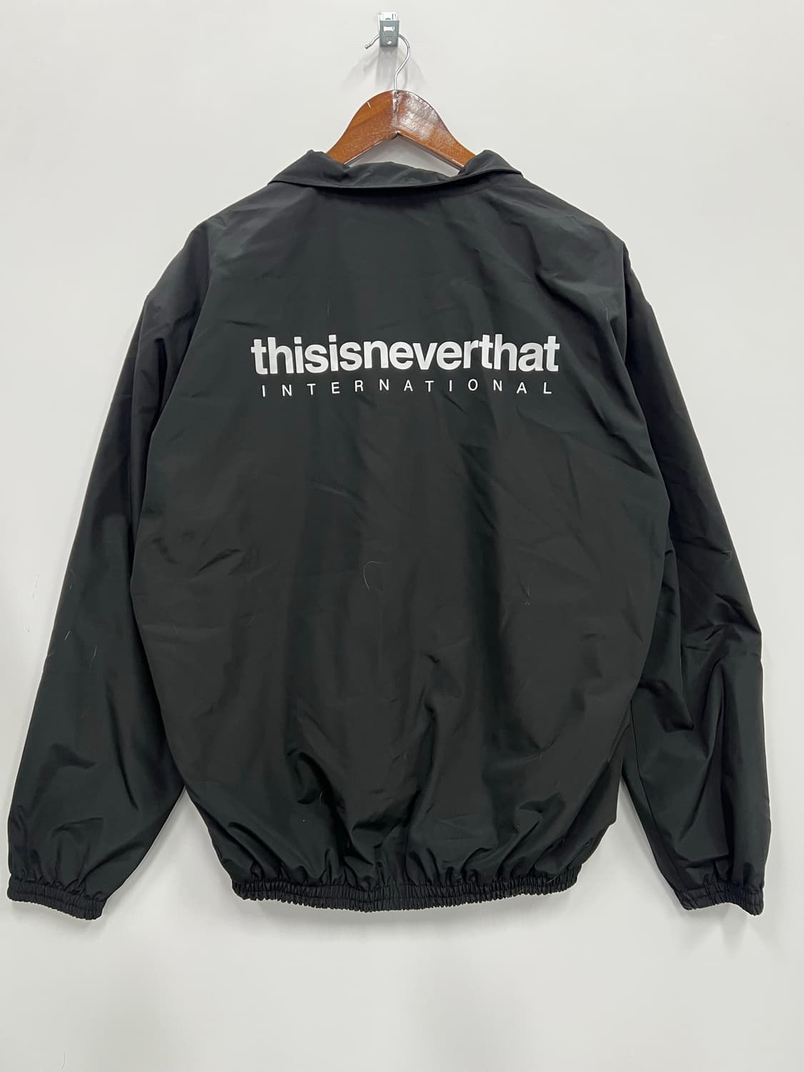 thisisneverthat 블랙 아우터 상품이미지4