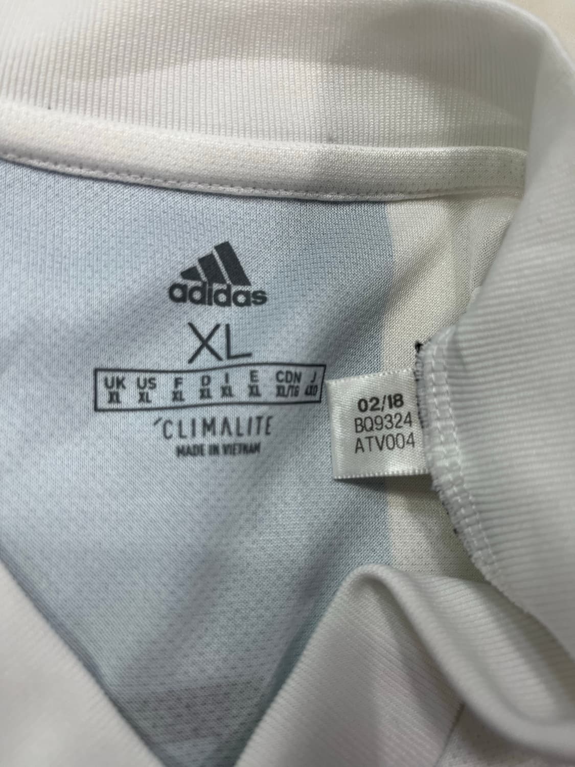 아디다스 18-19 아르헨티나 홈 리오넬 메시 상품이미지3