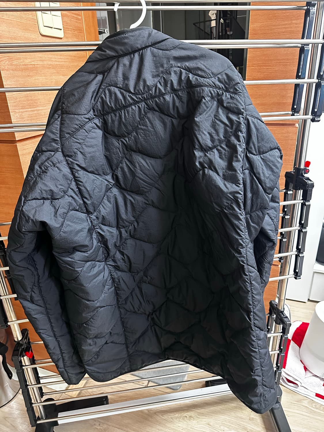 UNIQLO X White Mountaineering 경량패딩 XL 상품이미지2