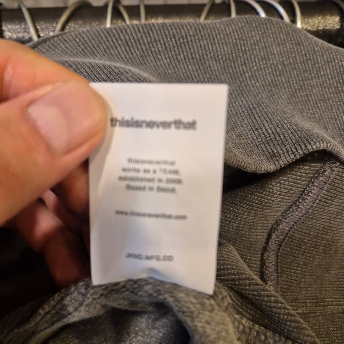 M 디스이즈네버댓 피그먼트워싱 오버핏 맨투맨  상품이미지5