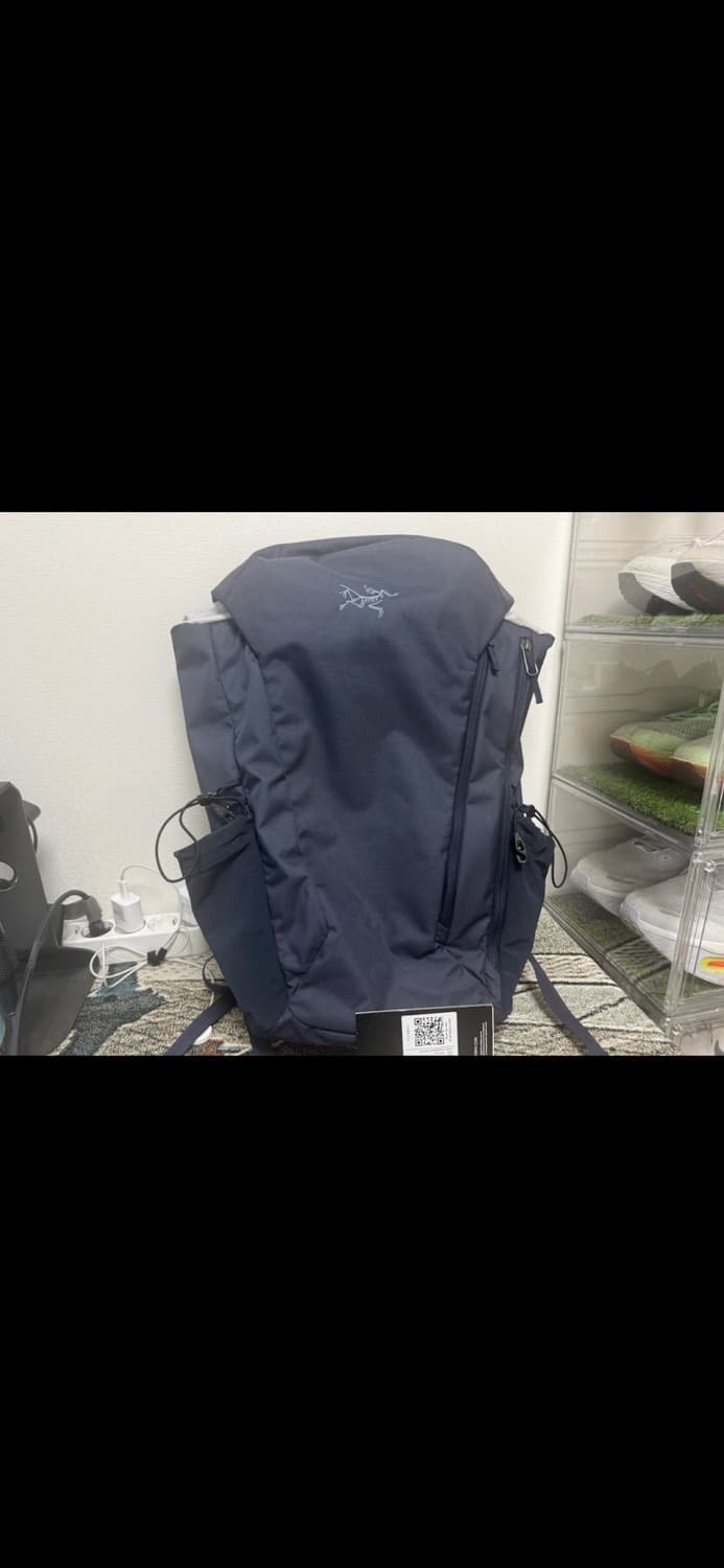 아크테릭스 멘티스 30 블랙사파이어 상품이미지1