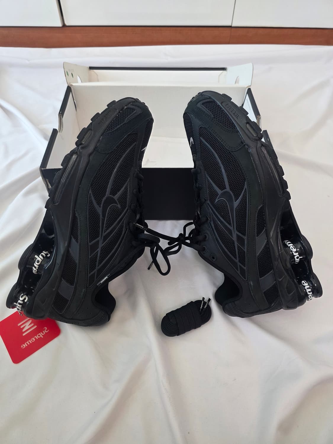 나이키 x 슈프림 샥스 라이드 2 SP 블랙 상품이미지5