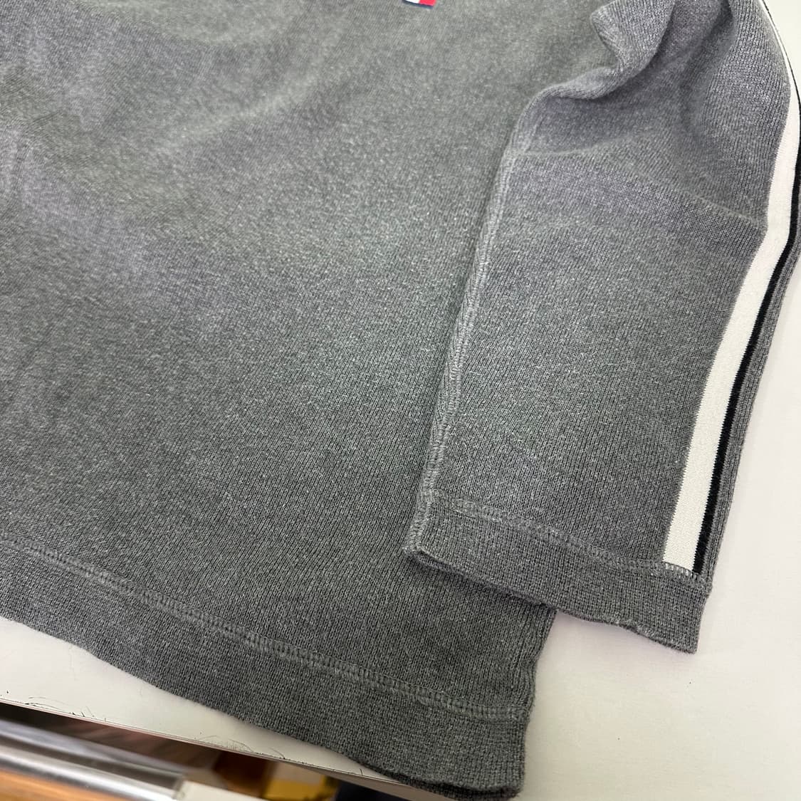 95-100 타미힐피거 그레이 면 니트 상품이미지3