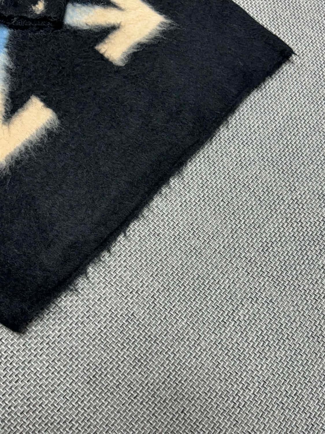 오프화이트 모헤어 니트 상품이미지7