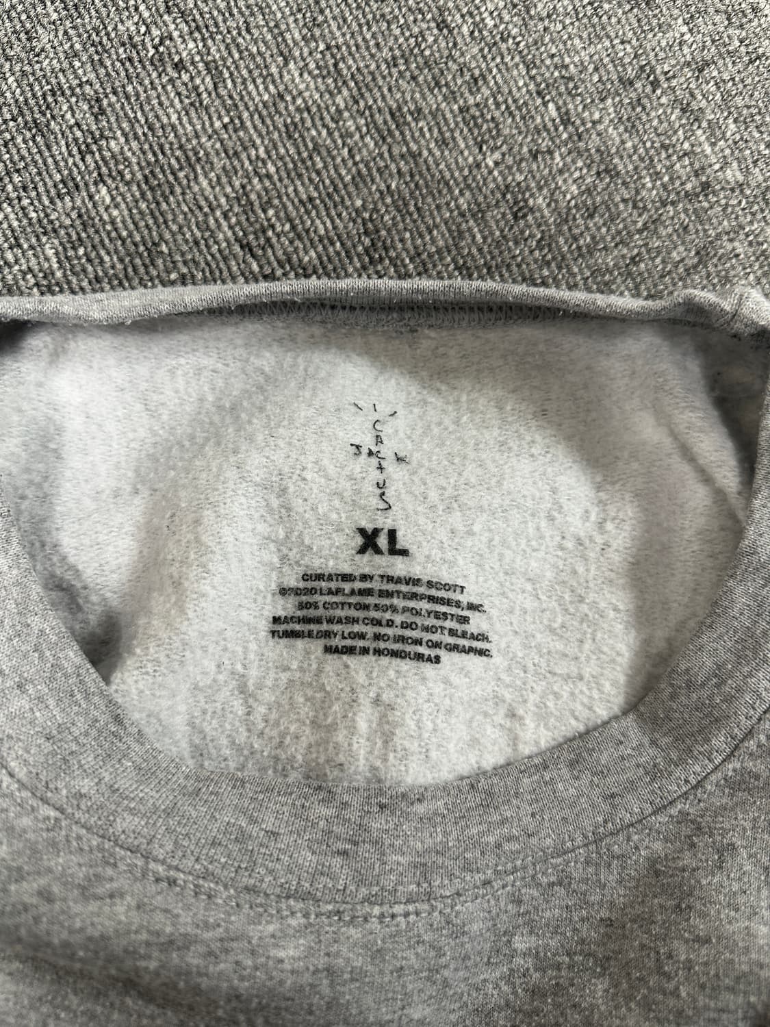 Cpfm 스캇x맥도날드 맨투맨 [XL] 상품이미지3