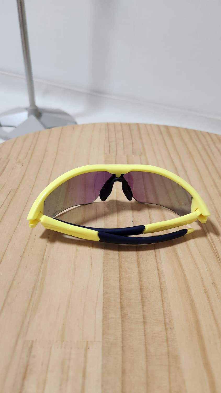 오클리 선글라스 이상화 한정판 상품이미지3