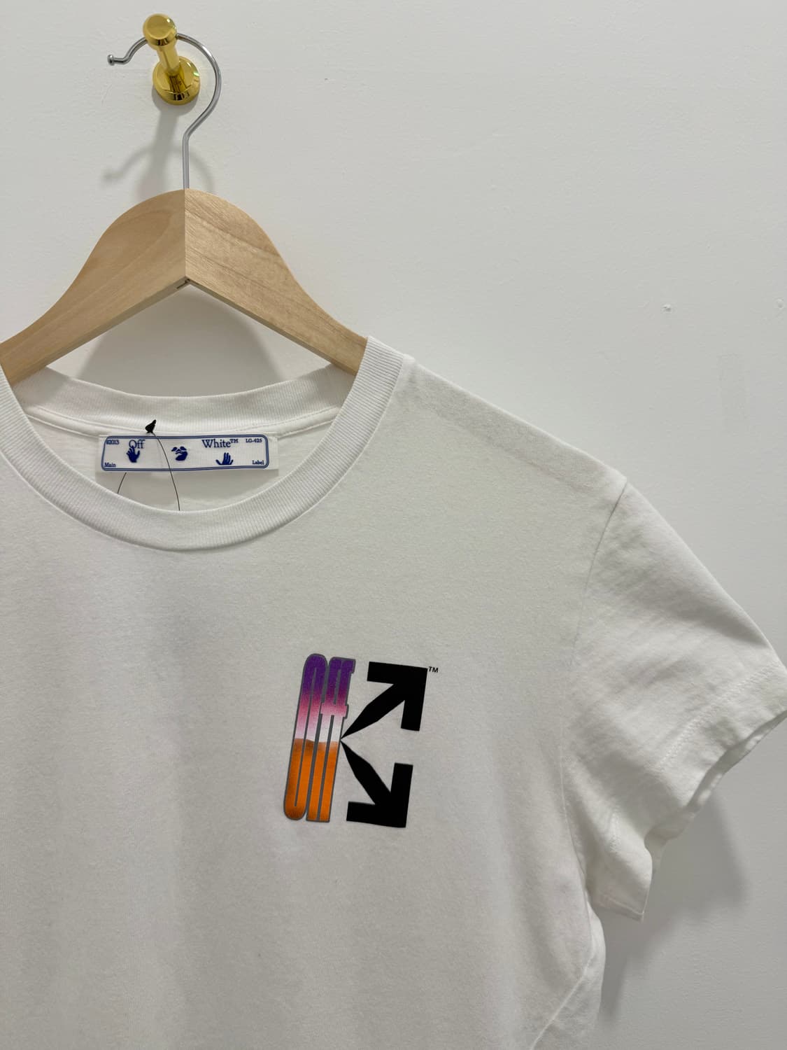 오프화이트 그라디언트 반팔티 화이트 상품이미지2