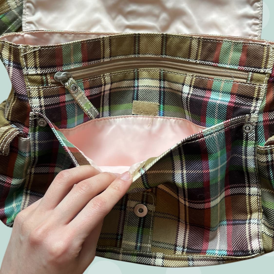 모리걸 빈티지 체크무늬 크로스백 상품이미지6