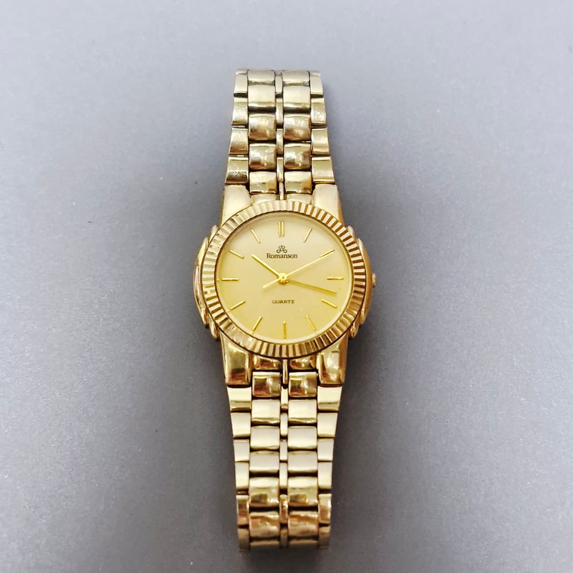 로만손 클래식 금장 쿼츠시계  상품이미지8