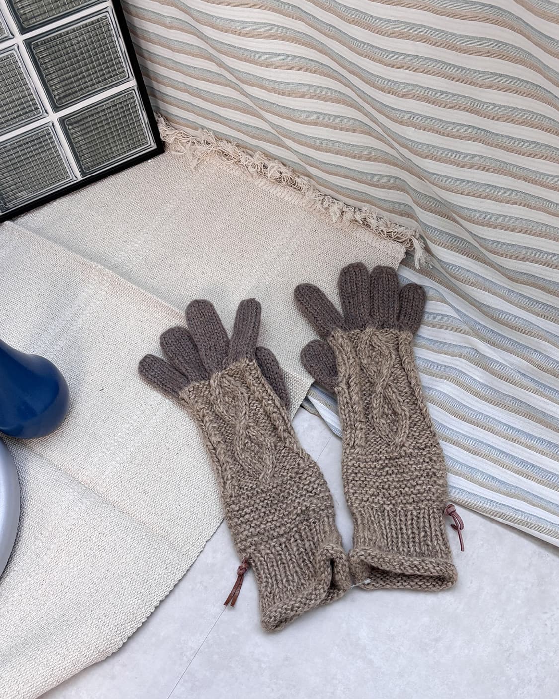 omo finger toe point knit gloves 상품이미지3