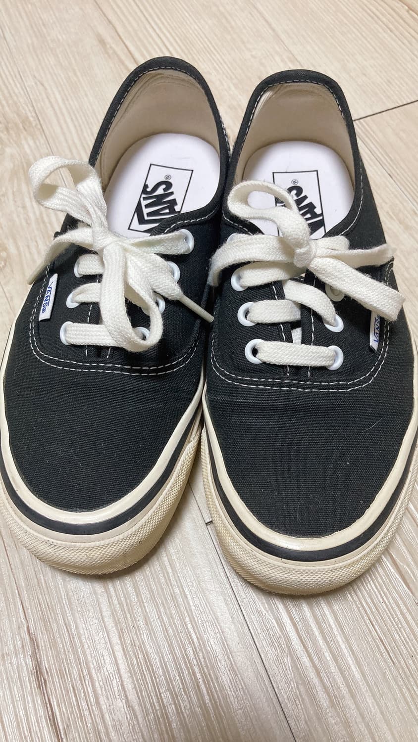 반스 어센틱 블랙 235 상품이미지2