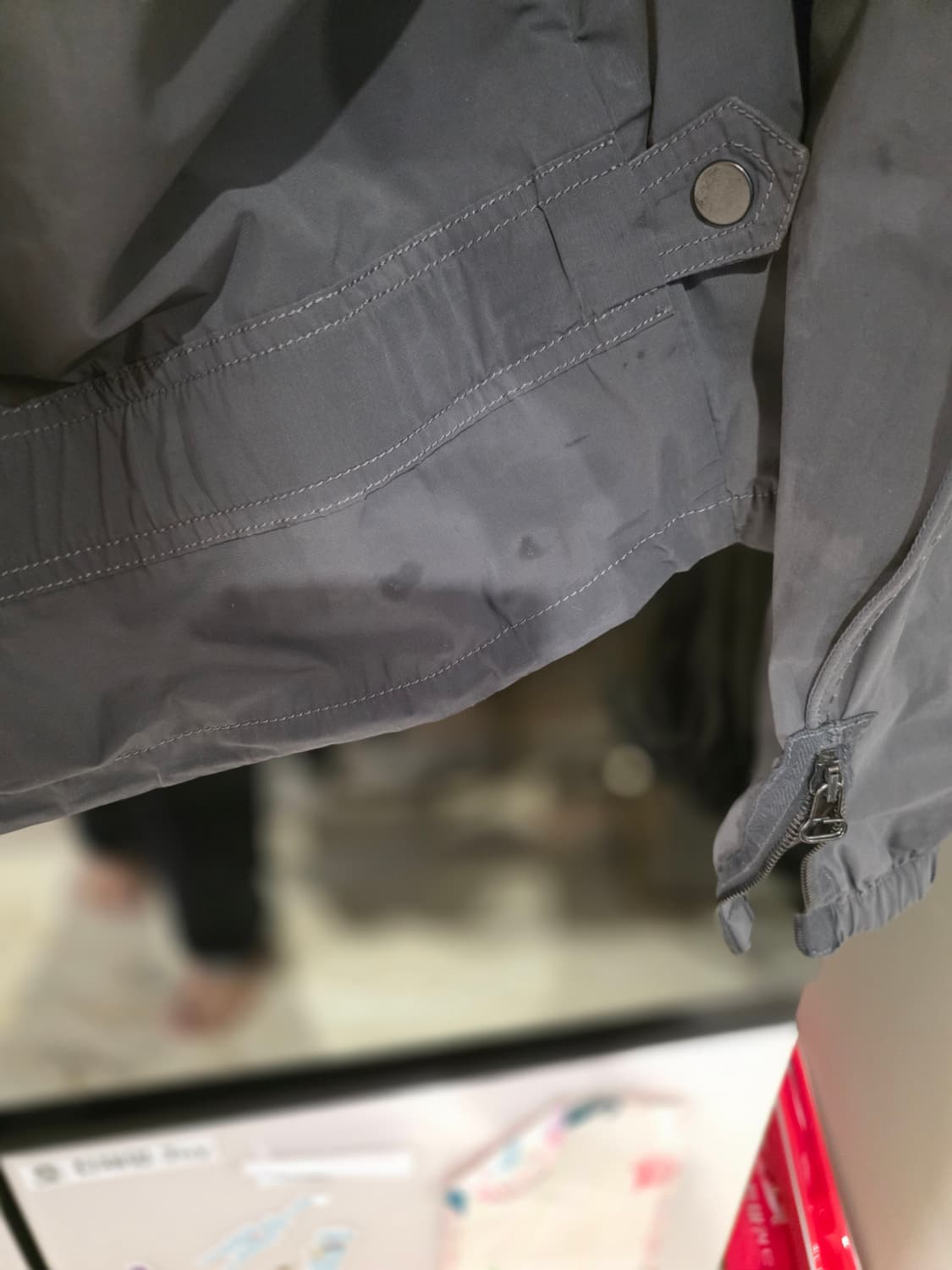 LANVIN 랑방 파이톤 가죽 테크 자켓  상품이미지8