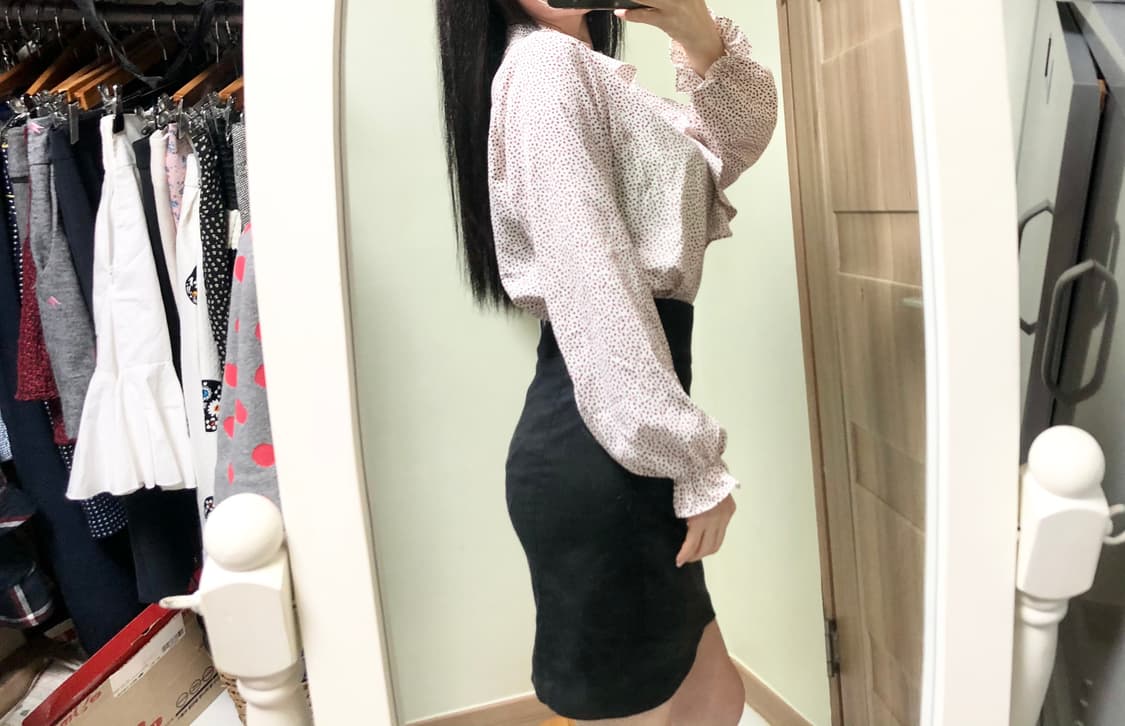 66 러플 장식 블라우스/새거수준 상품이미지3