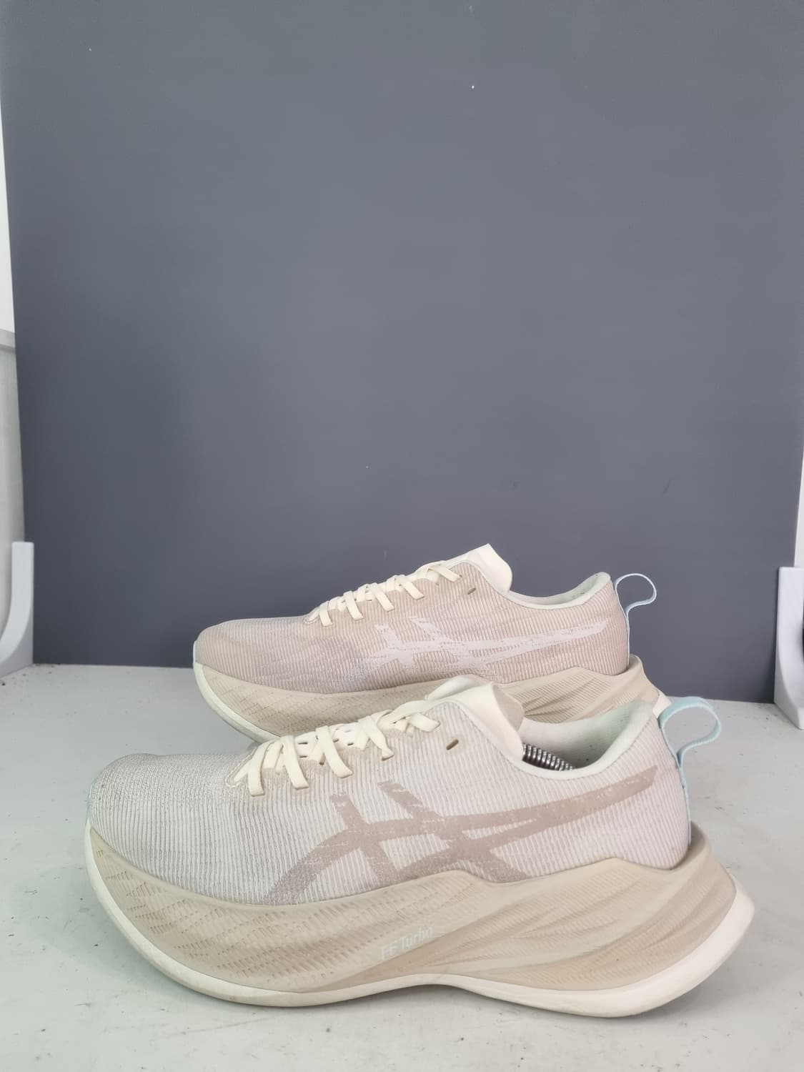 265 아식스 슈퍼블라스트1 상품이미지2