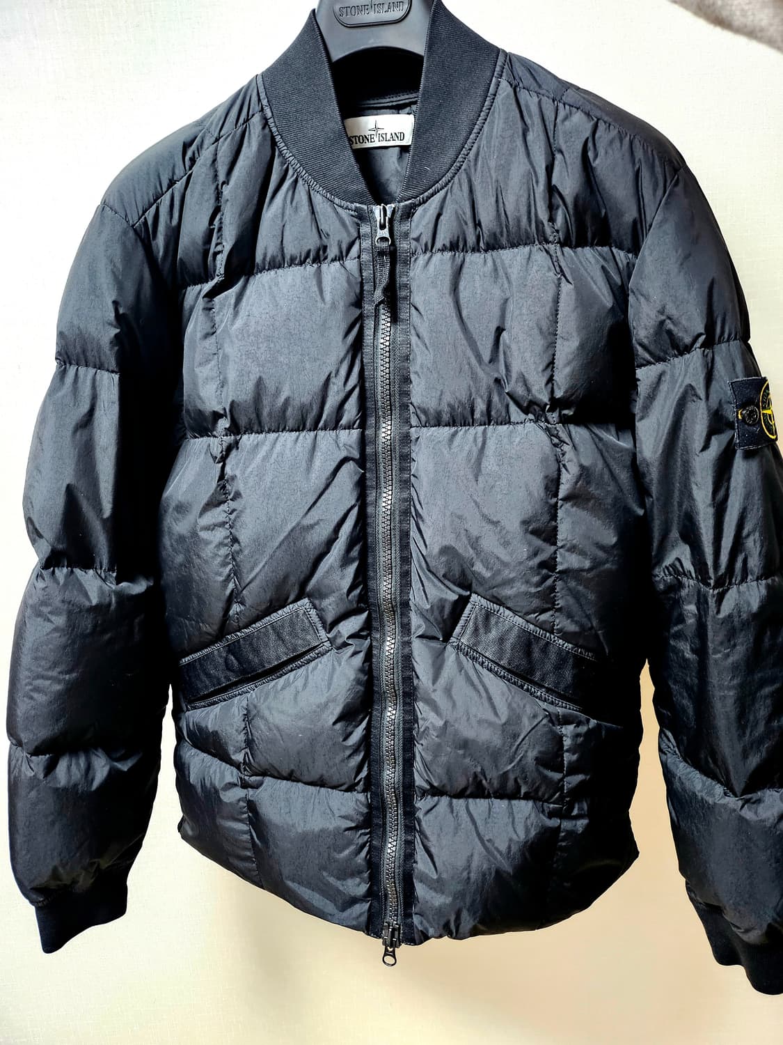 스톤아일랜드 크링클랩스 다운 패딩 상품이미지1