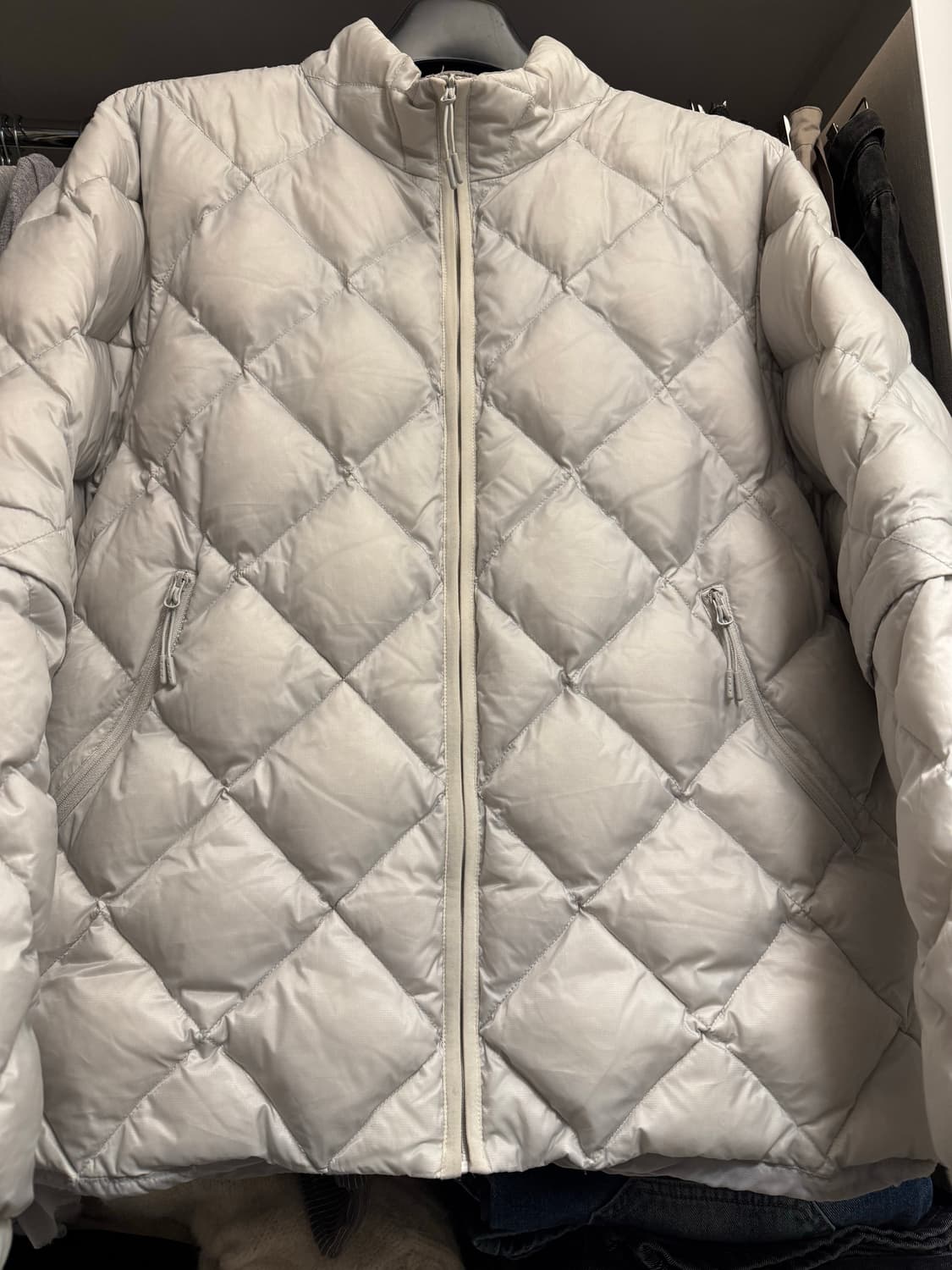 [L] 하이킹패트롤 경량 패딩 라이트그레이 라이트다운 디테처블 자켓 상품이미지4