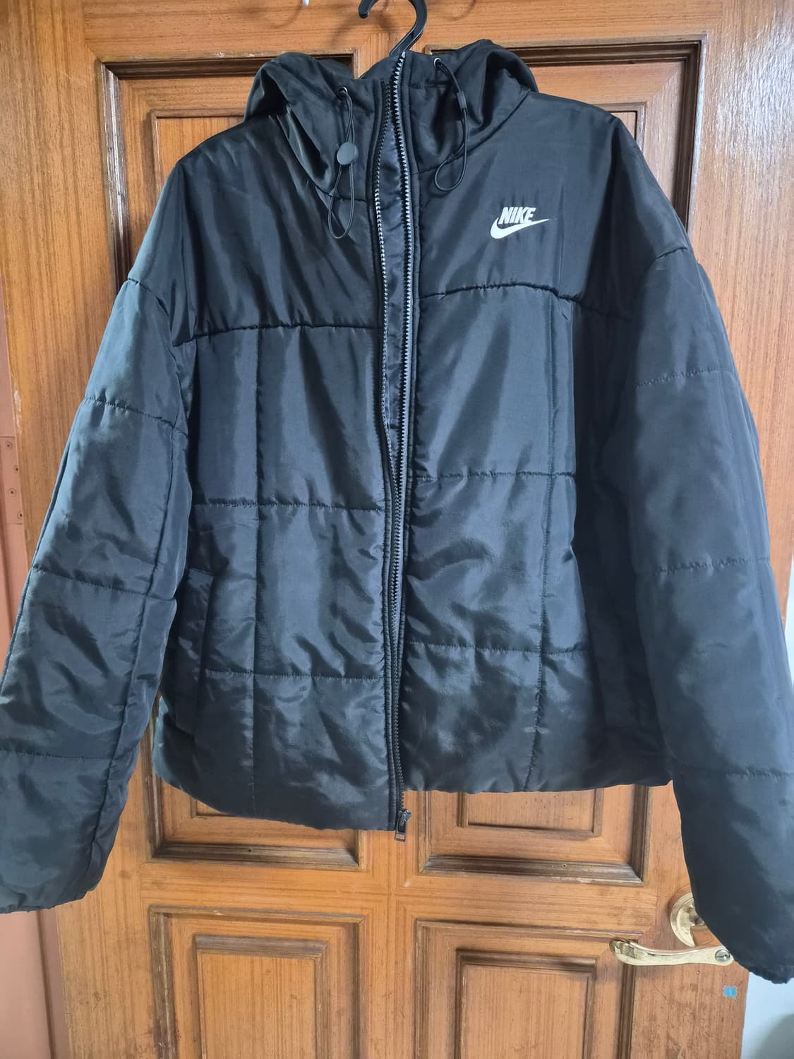 나이키 써마핏  THERMA-FIT 블랙 후드 패딩 L 상품이미지1