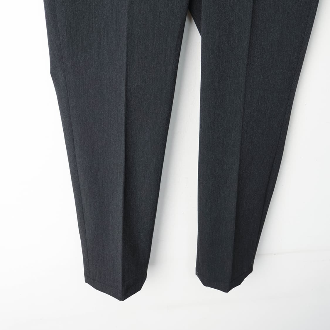 32/새상품 무신사 테이퍼드 턴업 히든 밴딩 크롭 슬랙스 상품이미지4