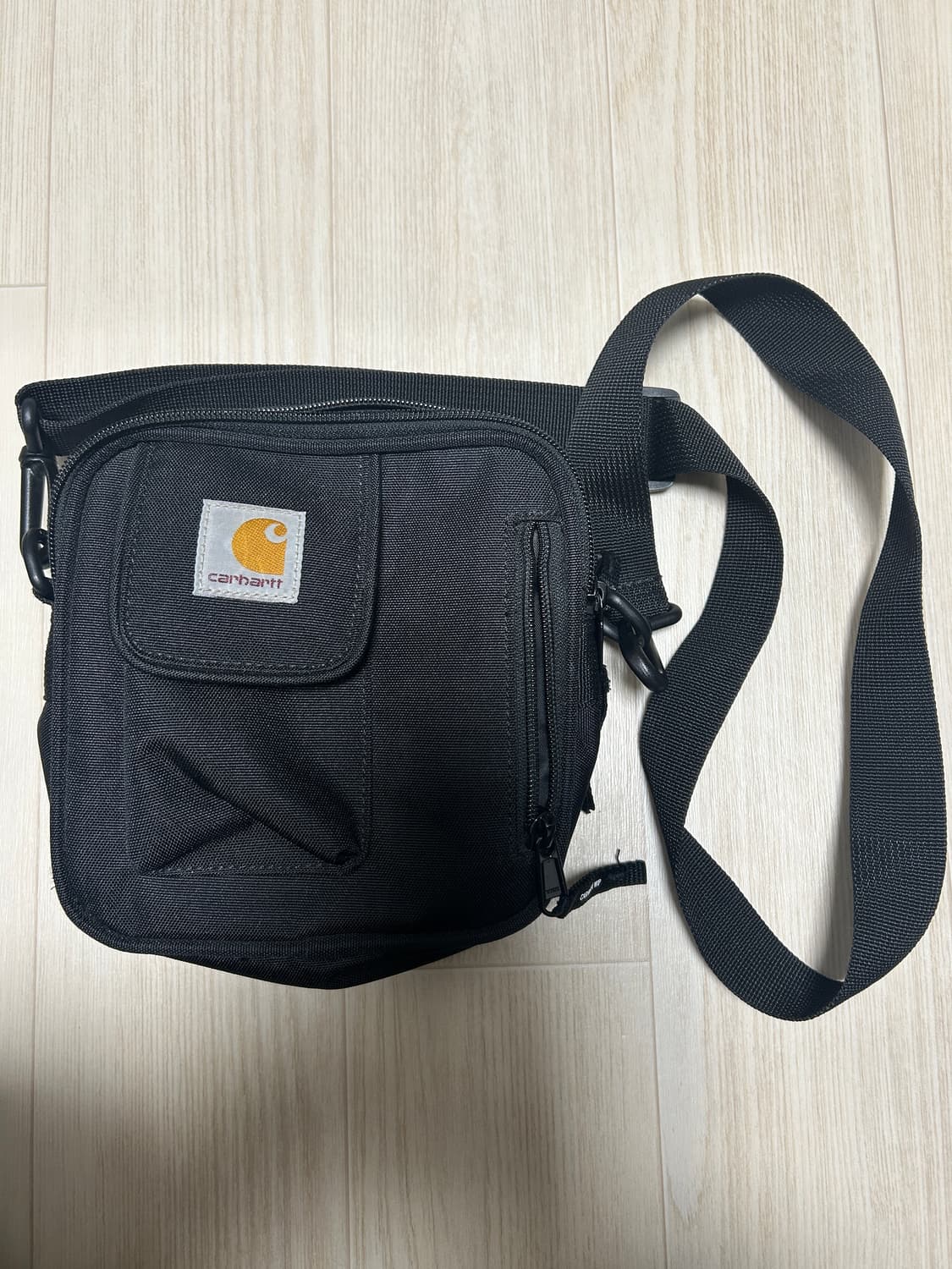 칼하트 윕 미니백 상품이미지1